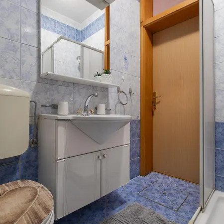 Natura Apartment *